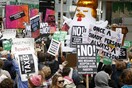 ΗΠΑ: Χιλιάδες διαδήλωσαν ζητώντας να δημοσιοποιηθούν οι φορολογικές δηλώσεις του Τραμπ