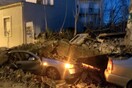 Κατέρρευσε εγκαταλελειμμένο κτίριο στο κέντρο της Αθήνας- Καταπλακώθηκαν ΙΧ