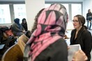 To Spiegel επικρίνει την απόφαση του Ευρωπαϊκού Δικαστηρίου για τη μαντίλα