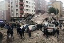 Kατέρρευσε οκταώροφο κτίριο στην Κωνσταντινούπολη - Ένας νεκρός