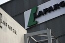 Γαλλοελβετικός κολοσσός έτοιμος να πουλήσει το σκυρόδεμά του για την κατασκευή του τείχους του Τραμπ