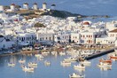 Bloomberg: H Ελλάδα προετοιμάζεται για τον τουρισμό μετά από Brexit χωρίς συμφωνία