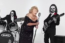 Βγήκε ζωντανή από το Ολοκαύτωμα και στα 96 της τραγουδά σε μέταλ μπάντα
