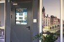 Γνωστές τραγουδίστριες και επιχειρηματίες ήταν πελάτες στο κλαμπ κοκαΐνης και τζόγου στον Άλιμο