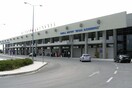 Σοβαρή καταγγελία: Σκυλιά εκτελέστηκαν εν ψυχρώ στο πάρκινγκ του αεροδρομίου Καβάλας - Τι απαντά η Fraport στο LIFO.gr.