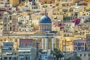 Η αστυνομία ψάχνει έναν 42χρονο που κατάφερε να υπεξαιρέσει 150.000 από γυναίκες στη Σύρο