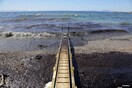 Ο γ.γ. του υπουργείου Ναυτιλίας απαντά για το πότε θα ολοκληρωθεί ο καθαρισμός του Σαρωνικού