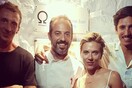 Στην Σίφνο κάνει διακοπές η Σκάρλετ Γιόχανσον