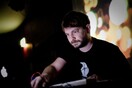 Ακούστε ένα ατμοσφαιρικό ηλεκτρονικό mixtape του Pye Corner Audio, από το Saristra με αγάπη
