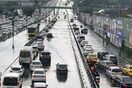Τουρκία: Σφοδρές καταιγίδες με σχεδόν 7 χιλιάδες κεραυνούς προκάλεσαν πλημμύρες στην Κωνσταντινούπολη