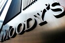 Κατά δύο βαθμίδες αναβάθμισε η Moody's το ελληνικό αξιόχρεο