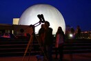 Astroparty στο Πλανητάριο Θεσσαλονίκης: Εντυπωσιακά τεχνολογικά σόου, προβολές και αφιερώματα με ελεύθερη είσοδο