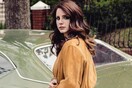 Η Lana Del Rey θα πουλάει την ποιητική συλλογή της για ένα δολάριο