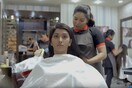 «Κόψε τα μαλλιά μου πολύ κοντά, για να μην μου τα τραβήξει κανείς, ποτέ ξανά!»