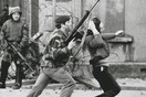 Βόρεια Ιρλανδία: Απαγγέλθηκαν κατηγορίες σε στρατιώτη για τη «Ματωμένη Κυριακή» του 1972