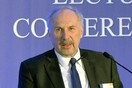 Νοβότνι: Σαφή τα σημάδια ανάκαμψης στην Ελλάδα που χαρακτηρίζει τους Έλληνες «ευφυείς» και «εργατικούς»