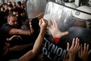 «Μην τολμήσετε να στείλετε αστυνομικούς στους πλειστηριασμούς»: H ΠΟΑΣΥ προειδοποιεί την κυβέρνηση