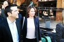 Συνάντηση Τσίπρα με νέους επιχειρηματίες στον Βόλο- Τα αστεία με έναν μηχανολόγο μηχανικό