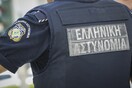 Αστυνομικός απήγαγε, έγδυσε και παράτησε στην ερημιά άνδρα που «φλέρταρε» με τη σύντροφό του