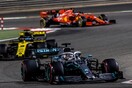 F1: Ο Χάμιλτον κατέκτησε την πρώτη νίκη της σεζόν