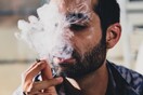 Ο Μπουτάρης κόβει το τσιγάρο στη Θεσσαλονίκη - Πότε ξεκινά το κυνήγι και τα πρόστιμα