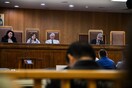 Δίκη Χρυσής Αυγής: «Συμπτώσεις» επικαλείται ο δεύτερος κατηγορούμενος για την παρουσία του στην δολοφονία Φύσσα