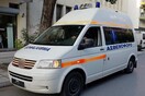 Καταδίωξη «μαϊμού» ασθενοφόρου στη Θεσσαλονίκη - Με ιατρικές φόρμες μετέφεραν μετανάστες