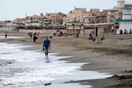 Ιταλία: Στρατός στις παραλίες για τις αποστάσεις ασφαλείας λόγω κορωνοϊού