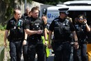 Βρετανία: Έφοδοι σε παράνομες λόγω κορωνοϊού συναθροίσεις - Συλλήψεις και κατασχέσεις όπλων