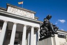 Ισπανία: Άστεγοι κατασκήνωσαν έξω από μουσείο - Ζητούν να τους δοθεί στέγη