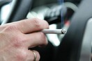 Τέλος το τσιγάρο και στο αυτοκίνητο - Πρόστιμα και για τους συνοδηγούς
