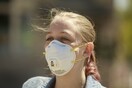 Επιστήμονες προειδοποιούν: «Μην φοράτε μάσκες με βαλβίδα»