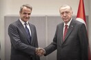 Συγκρατημένη αισιοδοξία στην κυβέρνηση μετά τη συνάντηση Μητσοτάκη - Ερντογάν