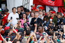 Ο Λούλα αποφυλακίστηκε με πανηγυρισμούς από λαοθάλασσα υποστηρικτών του