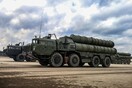 Ρωσία: Μετέφερε πυραύλους S-400 στην Σερβία