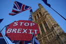 Τζόνσον για Brexit: Αναστέλλεται η εξέταση της συμφωνίας έως ότου η ΕΕ αποφασίσει για την αναβολή