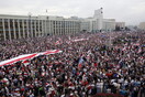 Λευκορωσία: Μαζική διαδήλωση στο Μινσκ- Ο στρατός ανέλαβε την προστασία των μνημείων