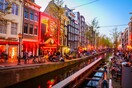 Μήπως η περιβόητη Red Light District στο Άμστερνταμ σύντομα θα αποτελεί παρελθόν;