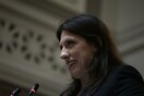 Κατέβηκε τελικά η Κωνσταντοπούλου από την καρέκλα της πρόεδρου