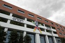 «Οι οικονομολόγοι του ΣΥΡΙΖΑ ζουν στον κόσμο τους»