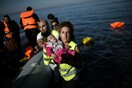 Γίνεται και φόρτιση κινητού 15 ευρώ, και νερό 5 ευρώ και Νόμπελ Ειρήνης;