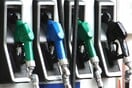 Το υπουργείο Οικονομικών μελετά αύξηση στην τιμή της βενζίνης για τα τέλη κυκλοφορίας