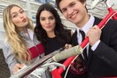Η Kendall Jenner και η Gigi Hadid παίζουν με το selfie stick τους