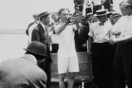 Η τέχνη της απόδρασης του Houdini και η τέχνη της απομόνωσης της Emily Dickinson.