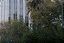 Πίσω από αστικό λεωφορείο είχαν κρυφτεί οι δράστες της επίθεσης στη γαλλική πρεσβεία