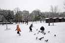 Χιόνια στα βόρεια, βροχές στα νότια