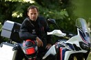 Ο ηθοποιός Γ. Πυρπασόπουλος ταξίδεψε με μοτοσικλέτα 3.570 χιλιομέτρα