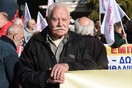 Συγκέντρωση και πορεία συνταξιούχων στο κέντρο της Αθήνας κατά των νέων περικοπών