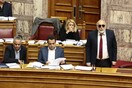 Αντιδράσεις στη Βουλή για κατάθεση τροπολογίας 114 σελίδων - Η συγγνώμη του Κουρουμπλή