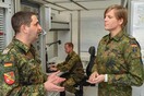 Ανέλαβε καθήκοντα η πρώτη τρανσέξουαλ διοικητής στο γερμανικό στρατό